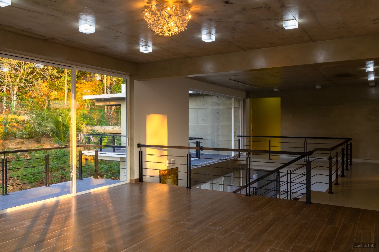 Villa House For sale